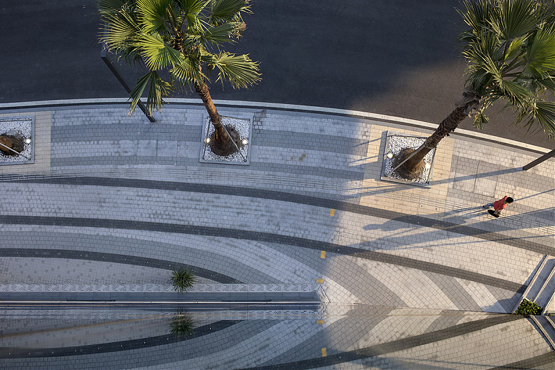 Terrain architecture - 1st Avenue