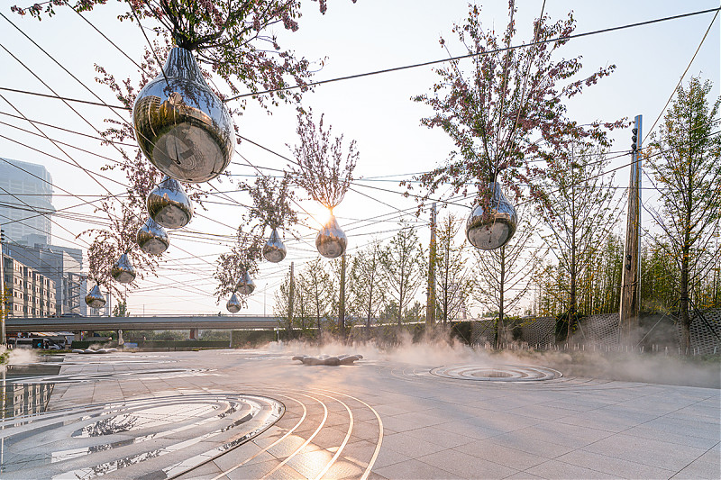 Terrain architecture - The Cloud Forest Plaza