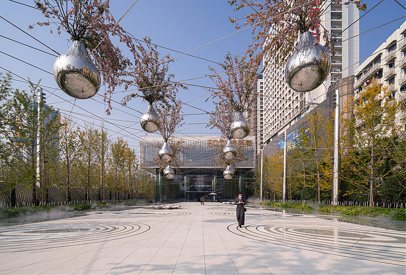 Terrain architecture - The Cloud Forest Plaza