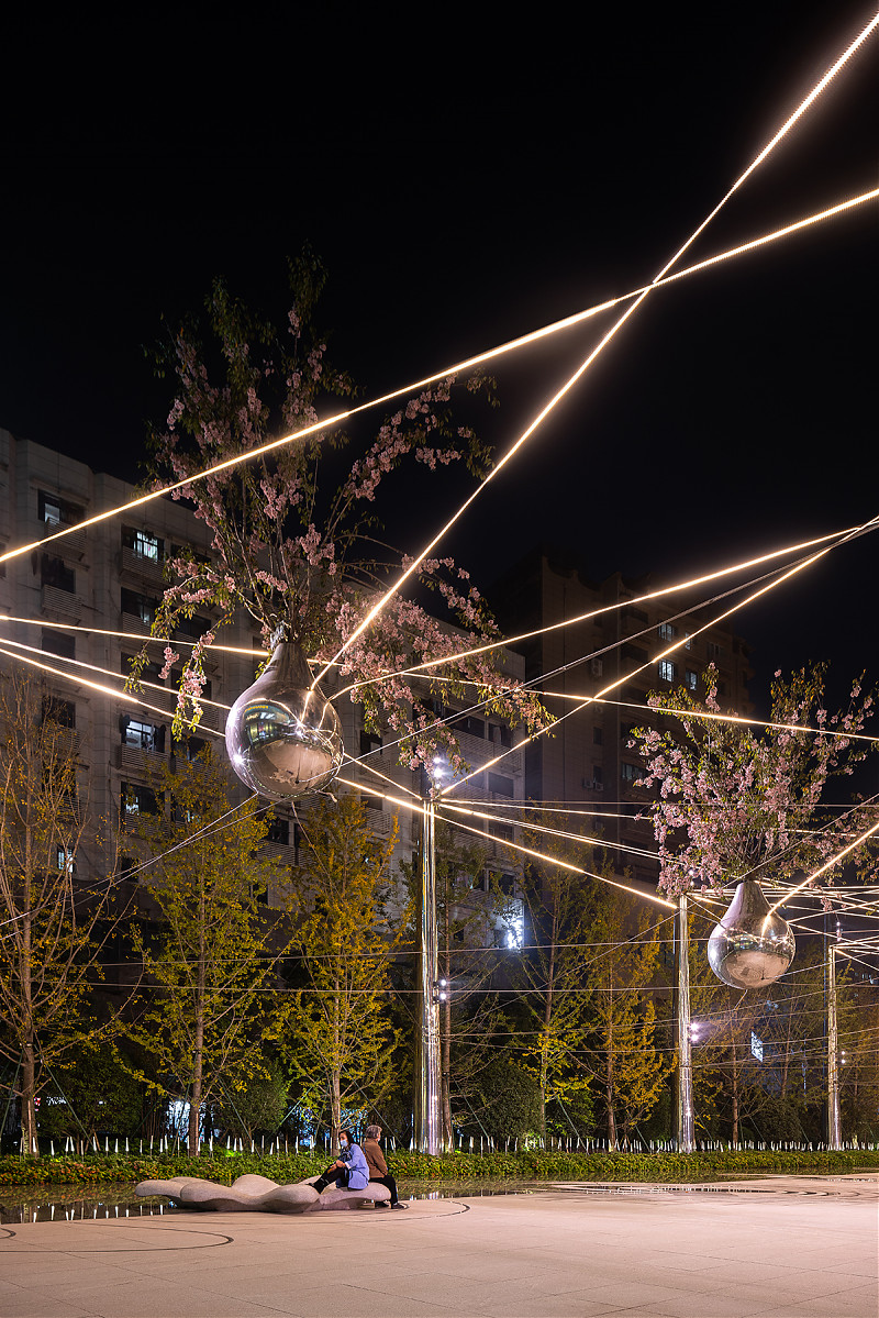 Terrain architecture - The Cloud Forest Plaza